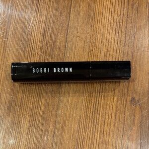 Bobbi Brown Intense skin serum concealer